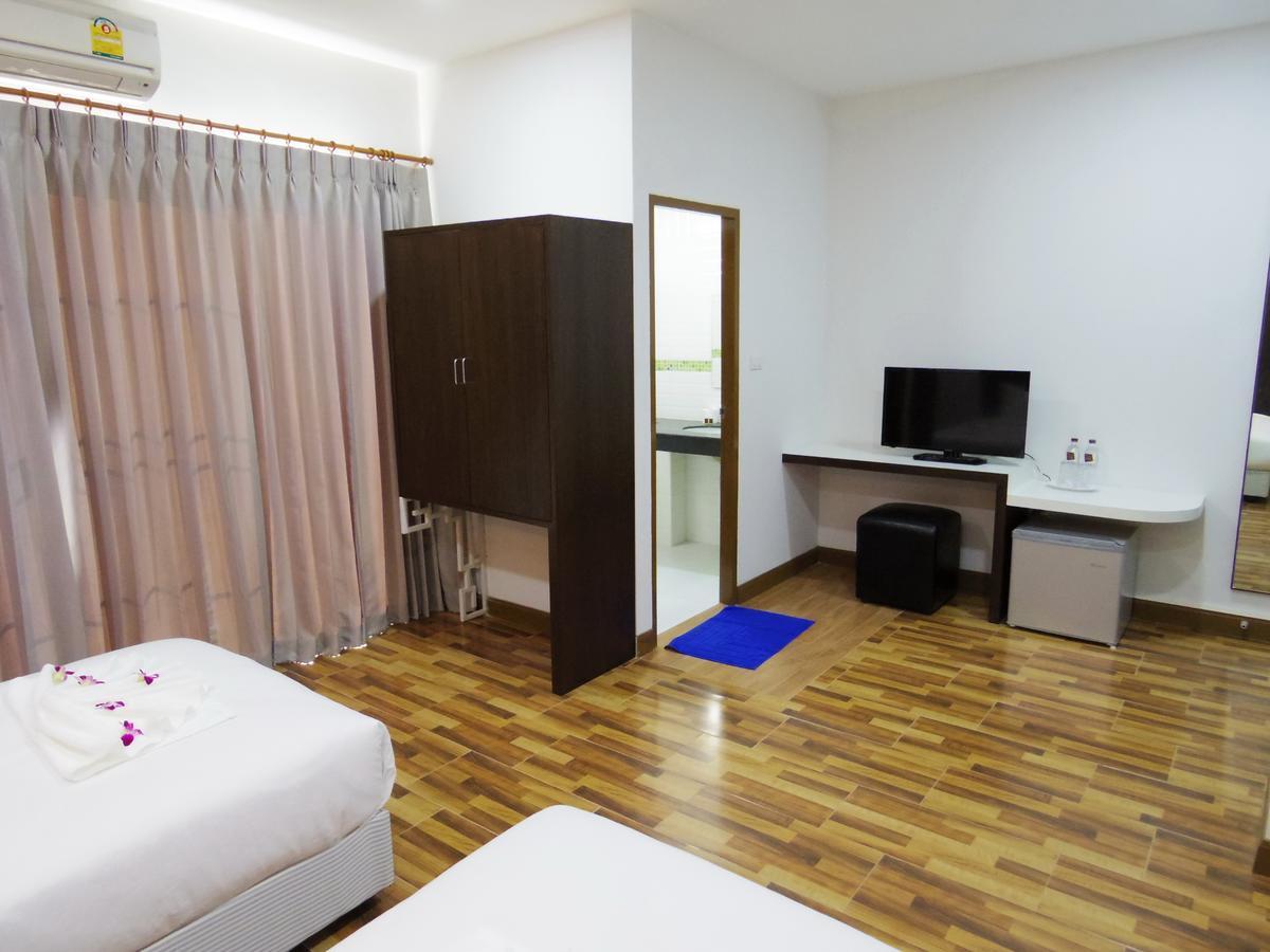 The Sr Residence Lampang Exteriér fotografie